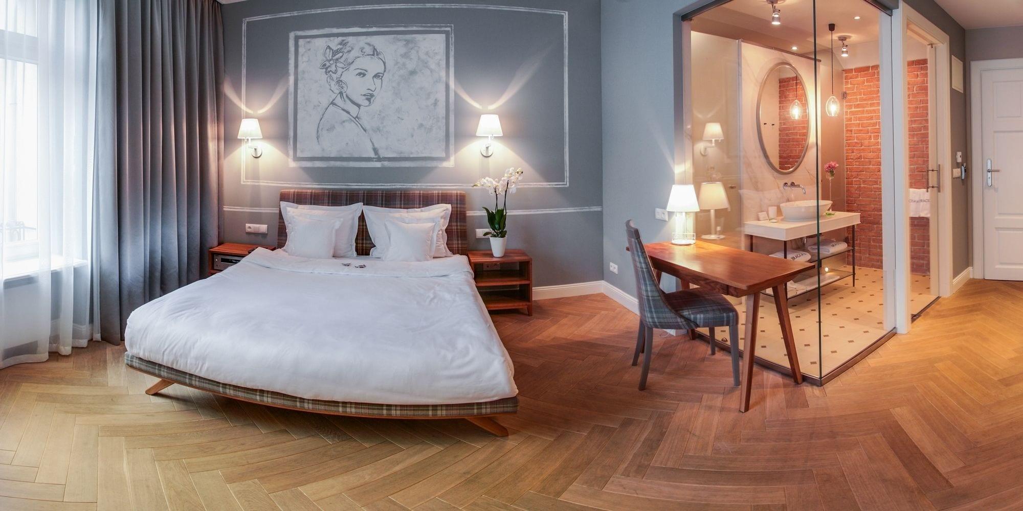 Hotel apartamentowy Bracka 6 4*