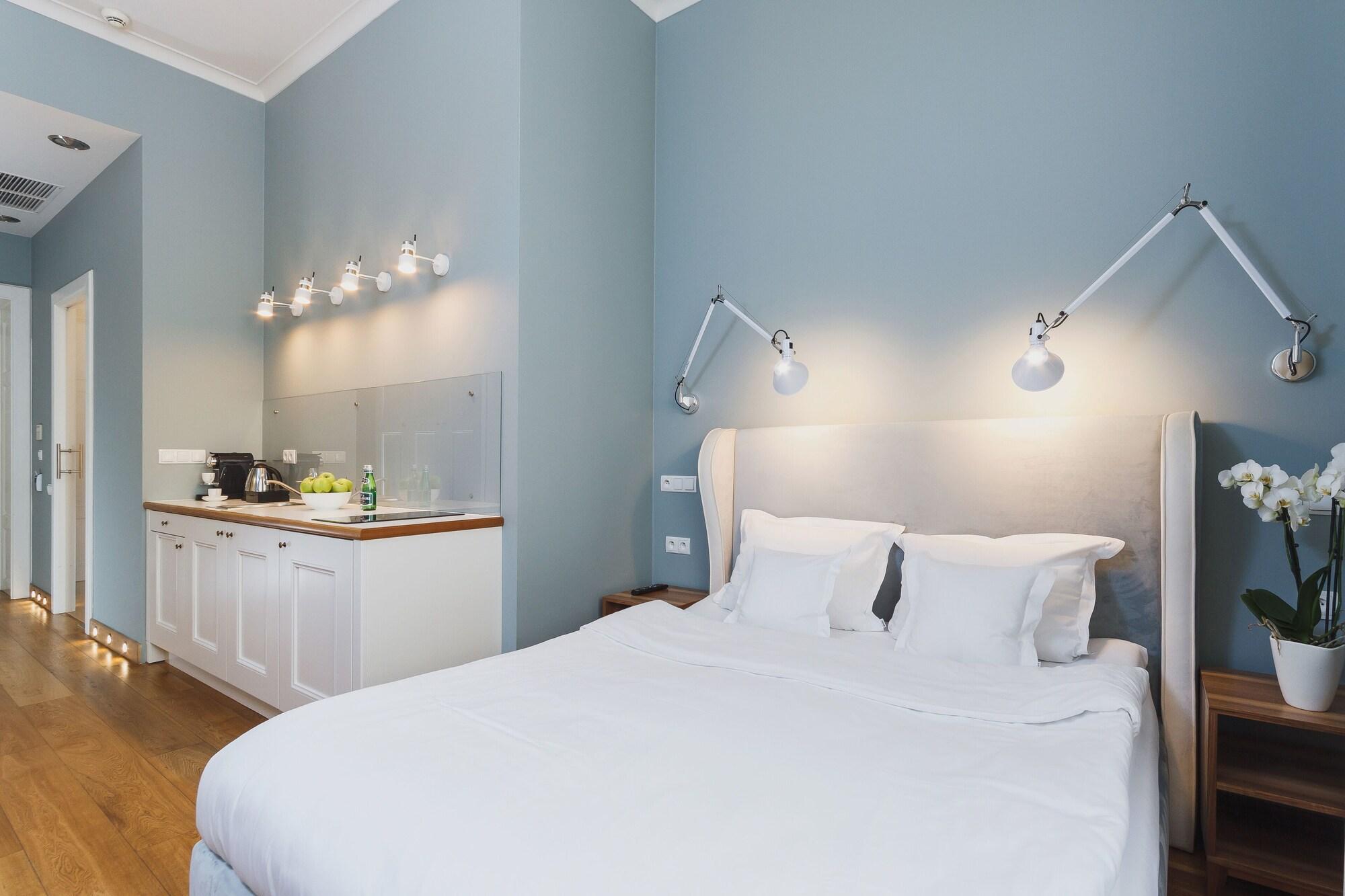 Hotel apartamentowy Bracka 6 4*