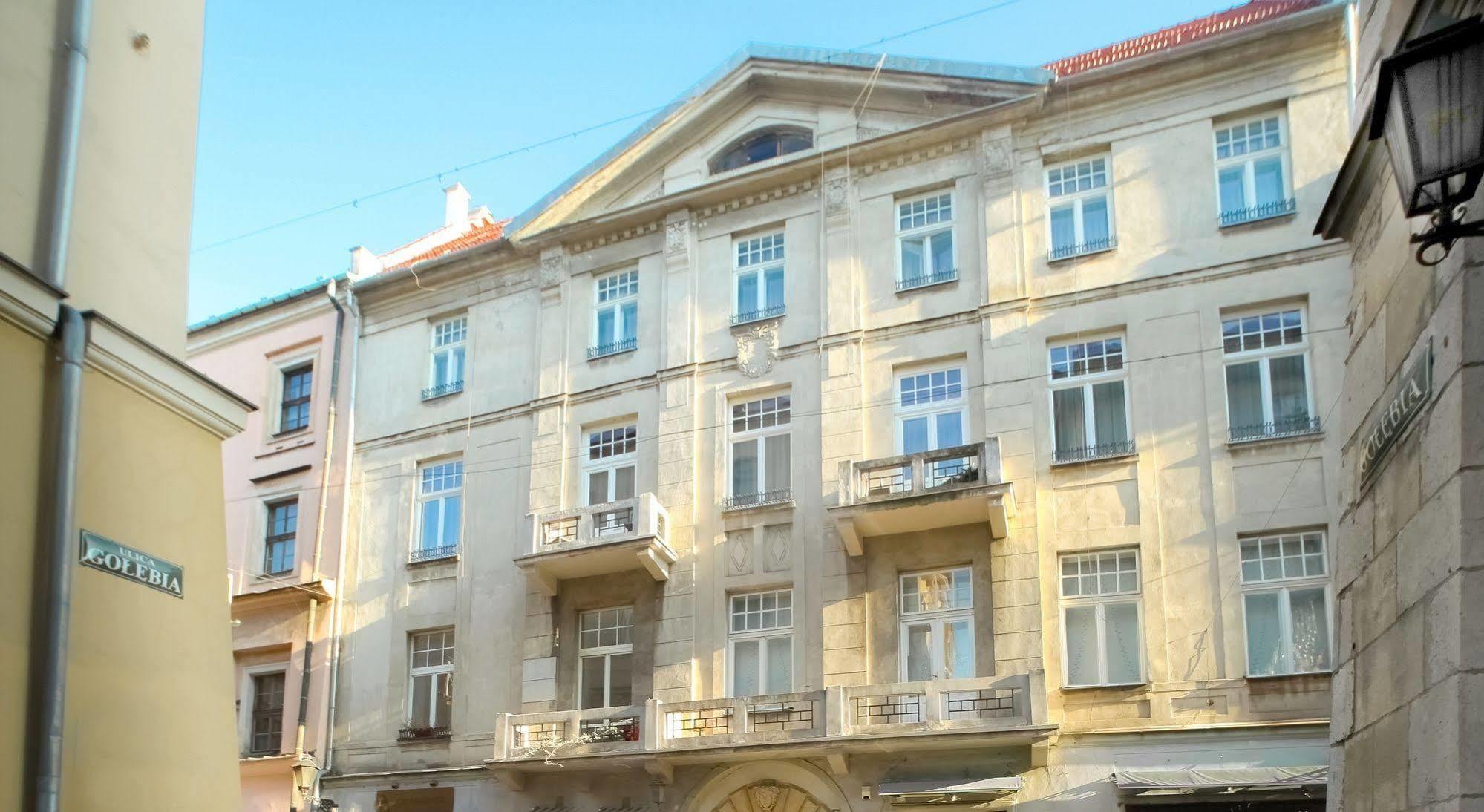 Hotel apartamentowy Bracka 6