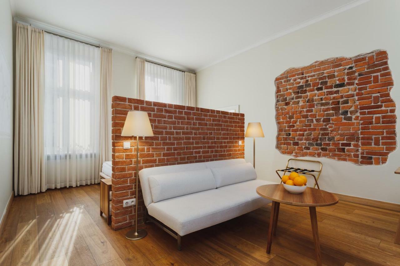 Bracka 6 Hotel apartamentowy 4*