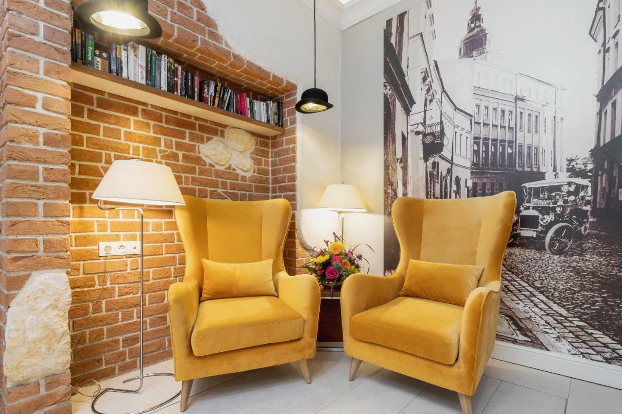 Bracka 6 Hotel apartamentowy