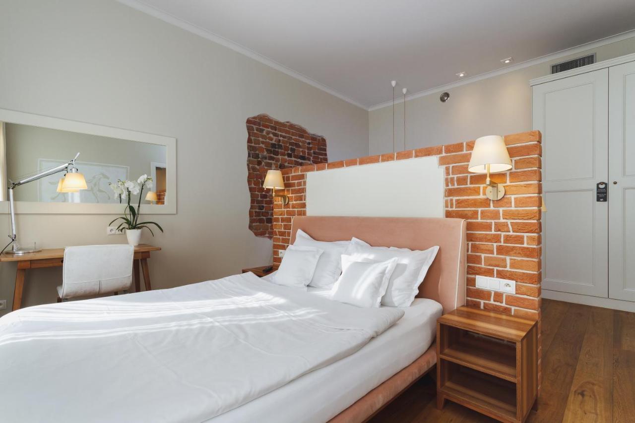 Hotel apartamentowy Bracka 6 4*